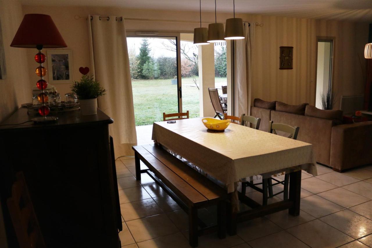 Villa Le Camp De Ferie à Monpazier Extérieur photo